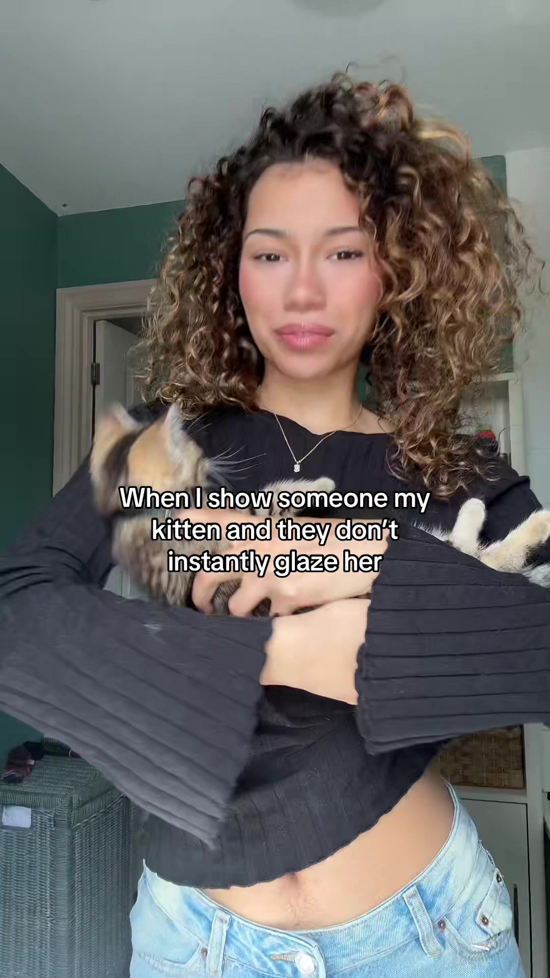 @𝒮𝒽𝒾𝓃𝓈.