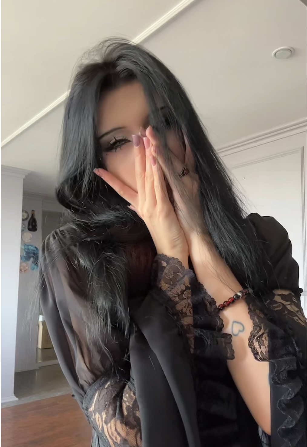 @Кто мяукает?