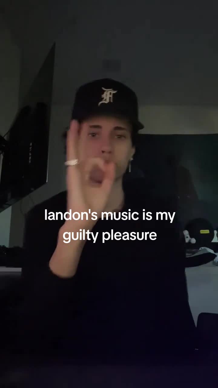 @landonbarkerdaily