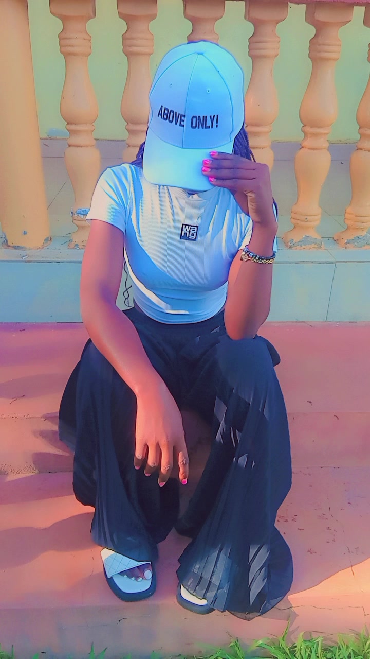 @WHITE PEARL 🤍💦