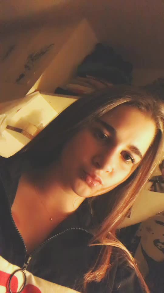 @CassyTuConnait