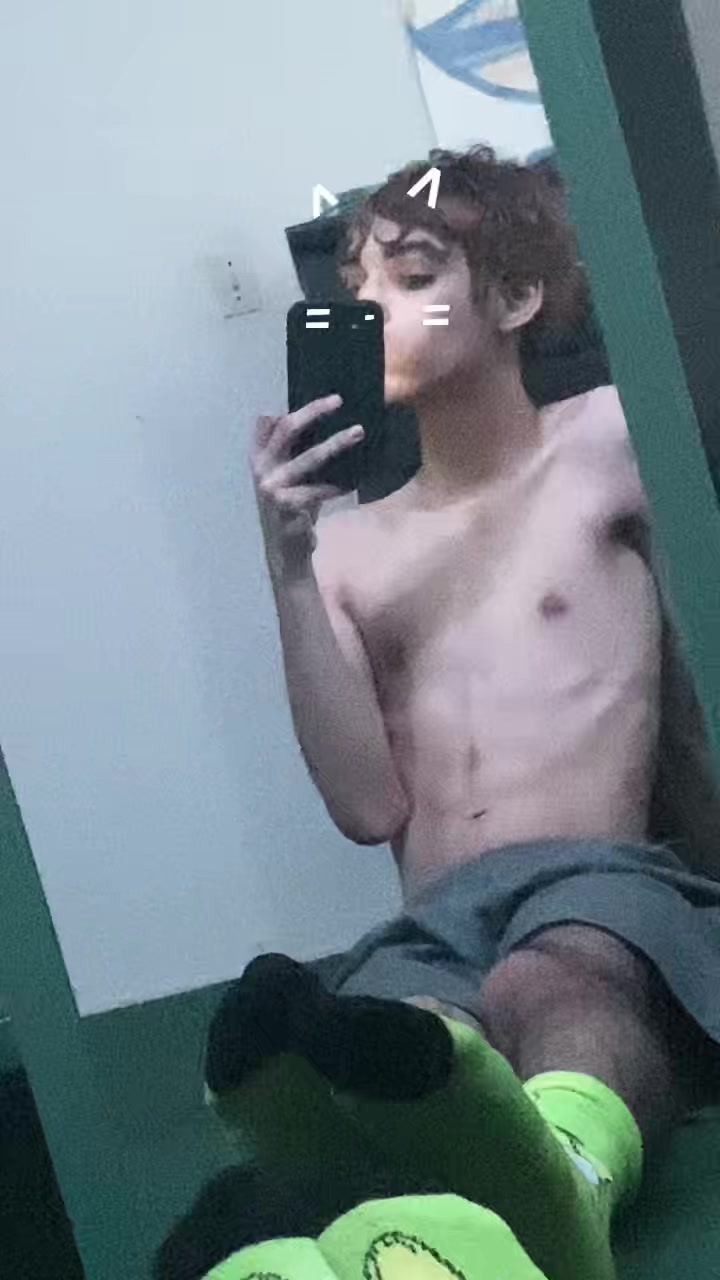 @iwantmyheartback