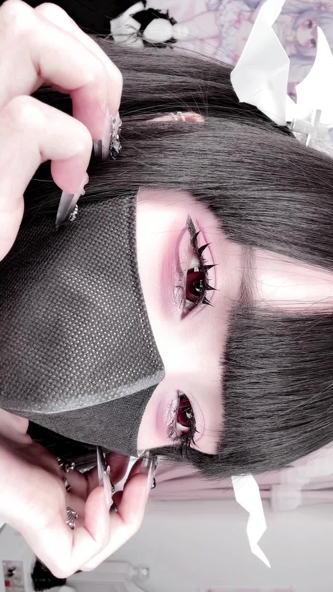 @𝓋𝑒𝑒 ♱·.༝ ゔぃー