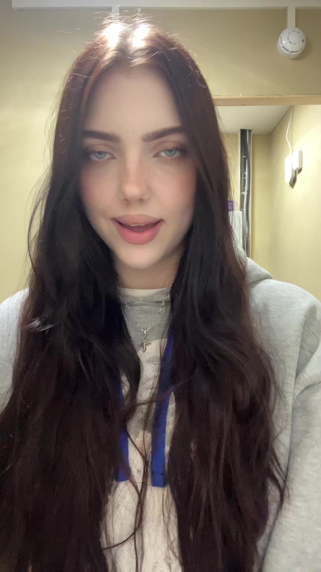 @𝒗𝒆𝒓𝒂