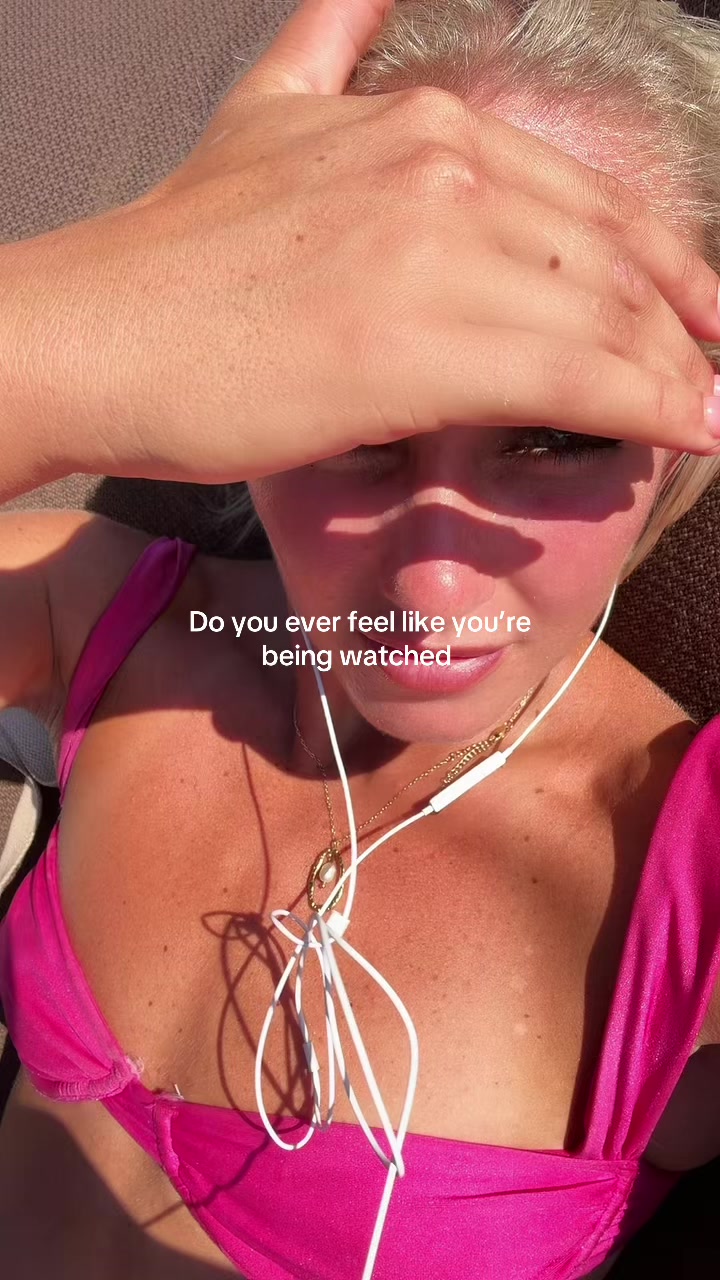 @EVELYN