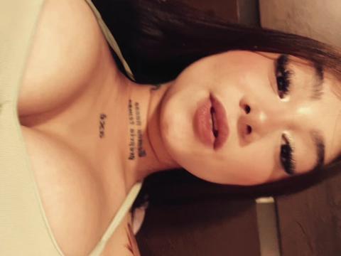 @_crvllho