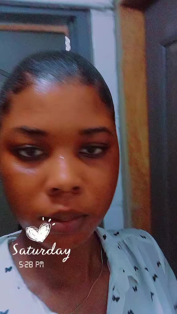 @HÙMBLÈ QÙÌNN🥰