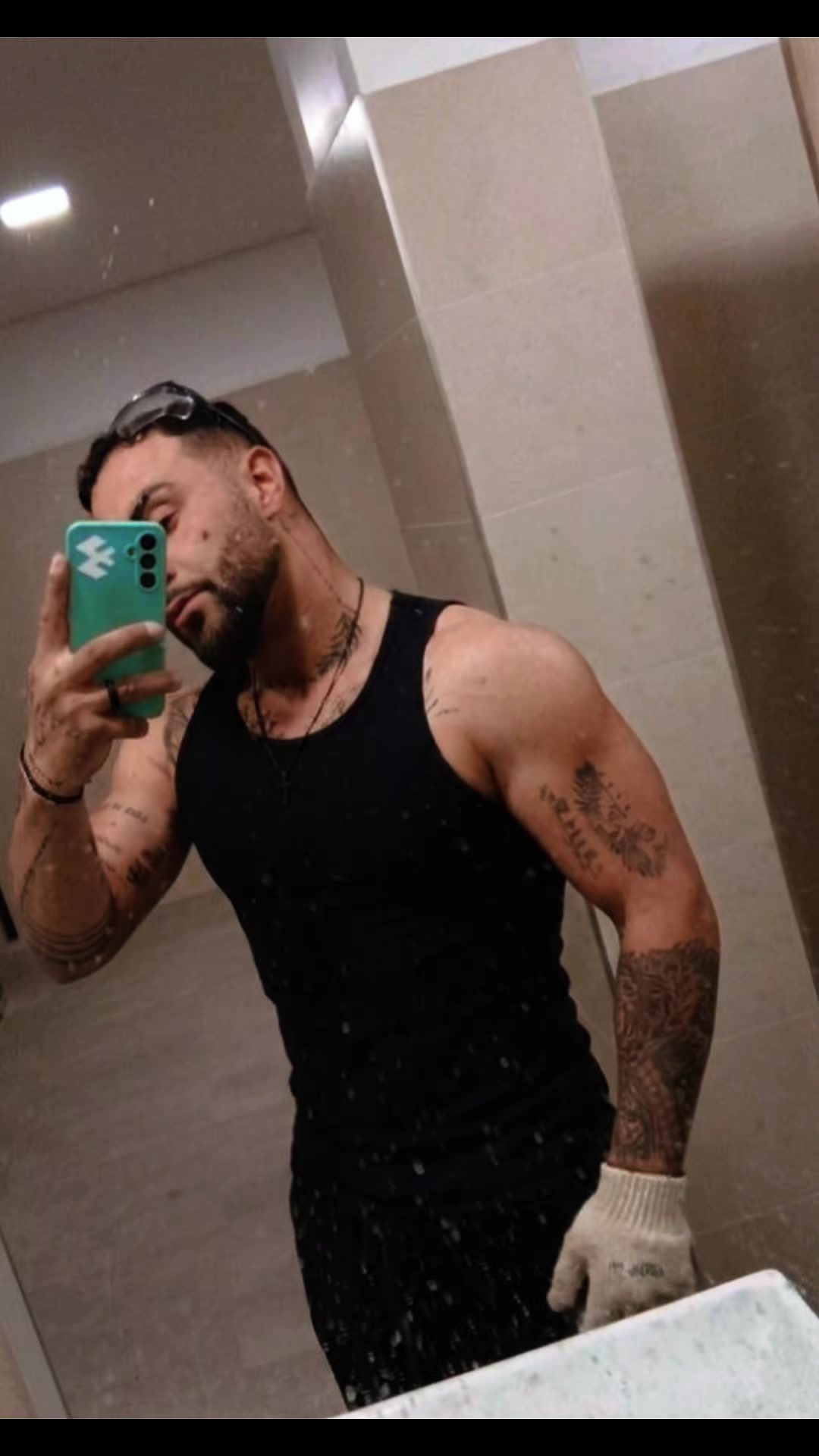 @Alejandro🥷