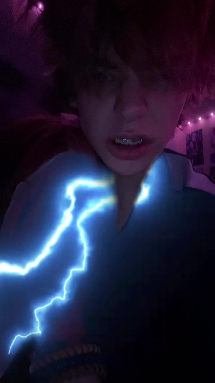 @Minilovv