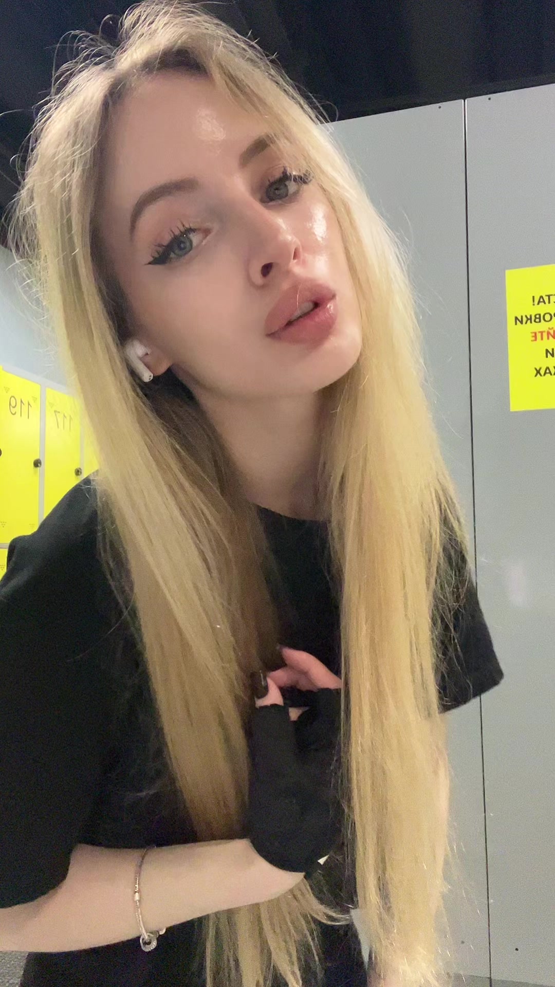 @xe
