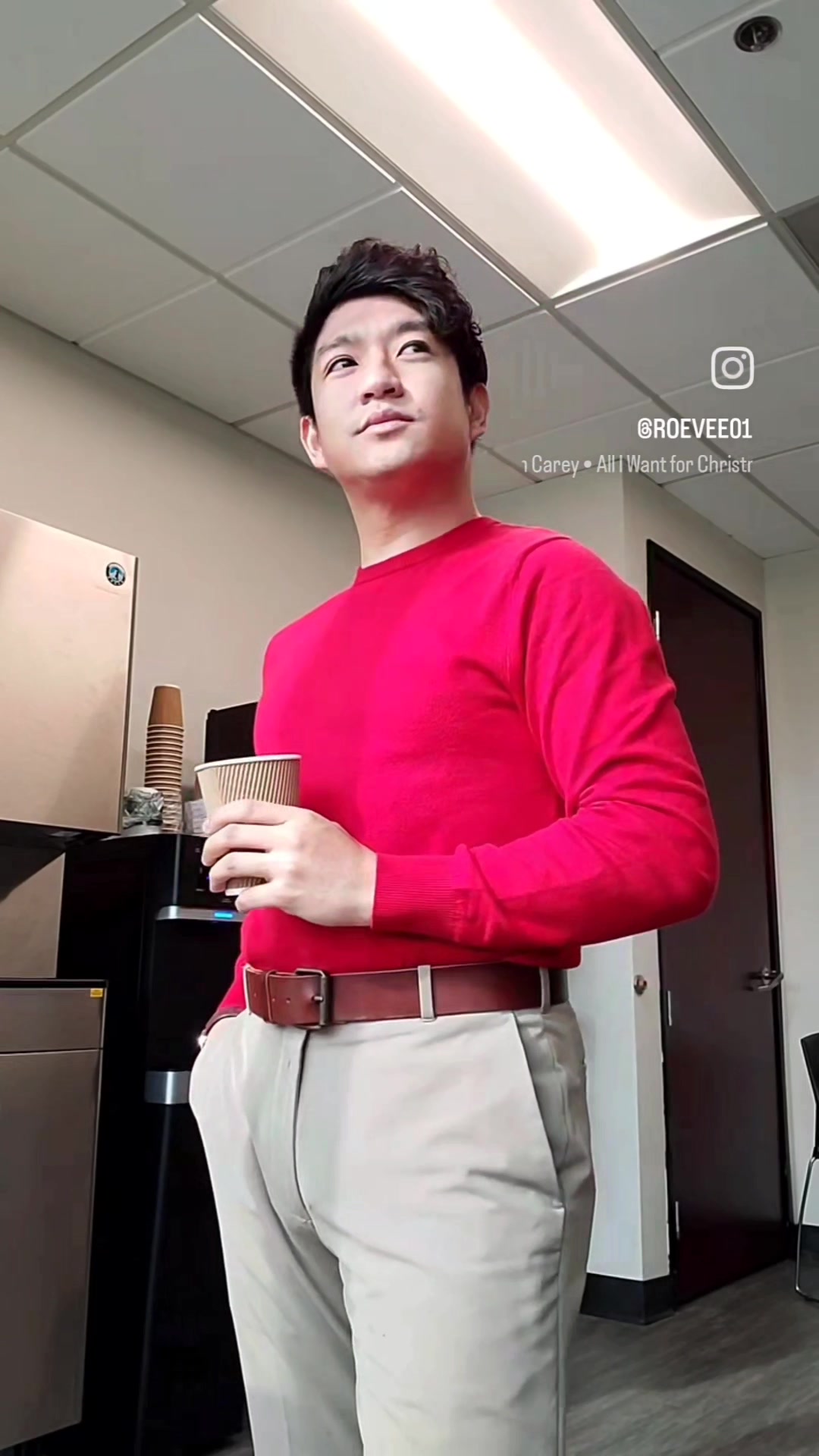 @Roevee01