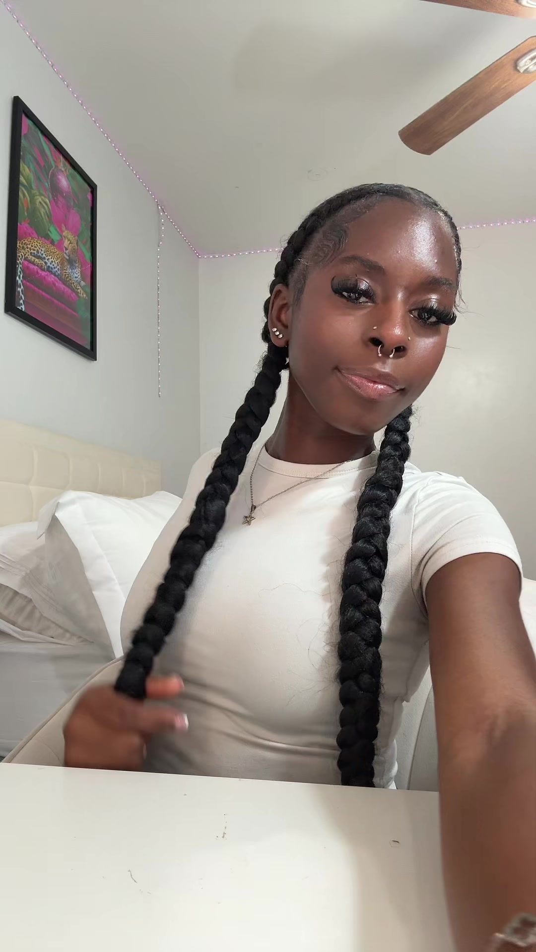 @nellee