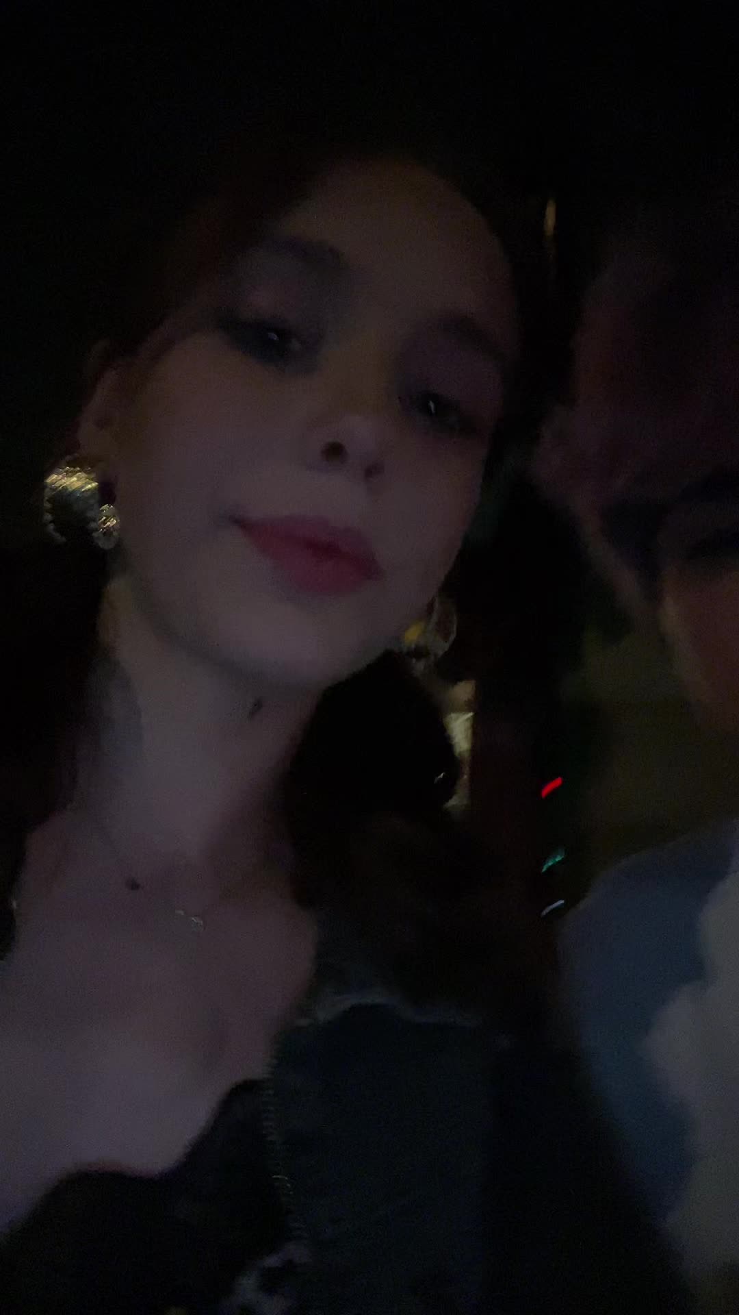 @✰