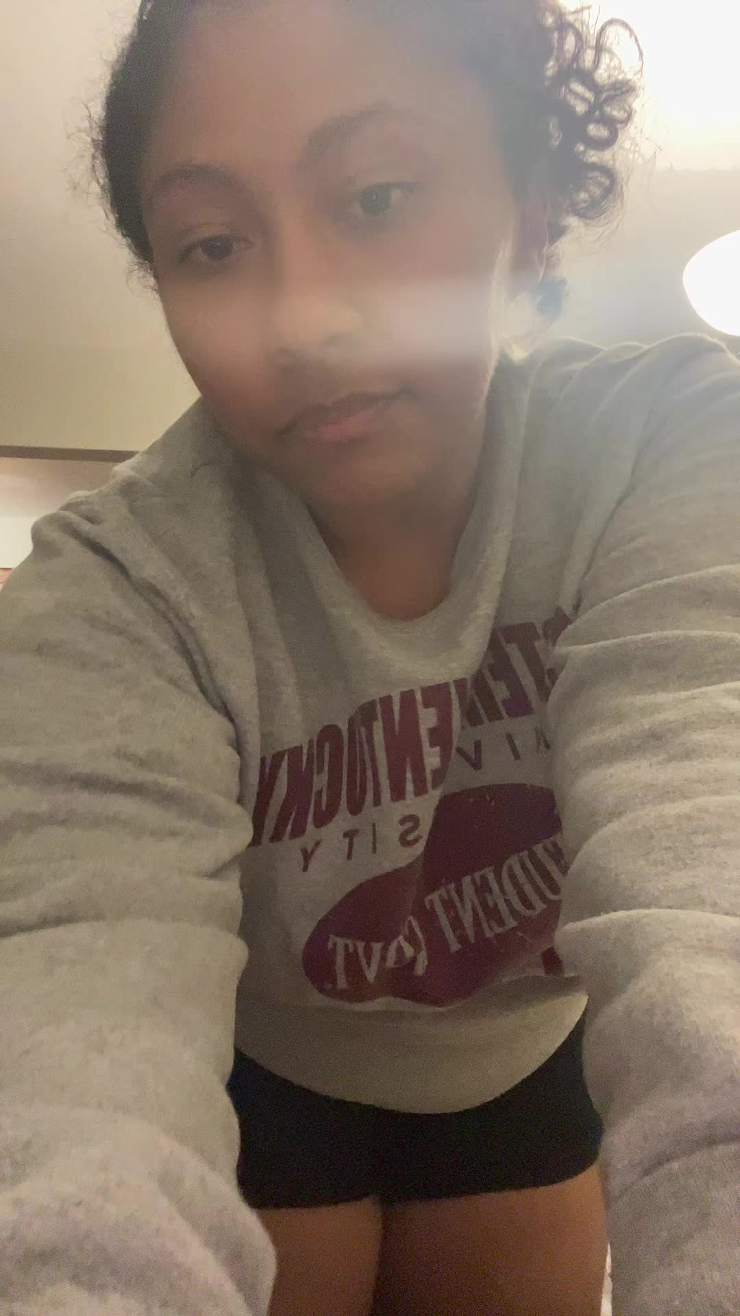 @iguessitsstarr
