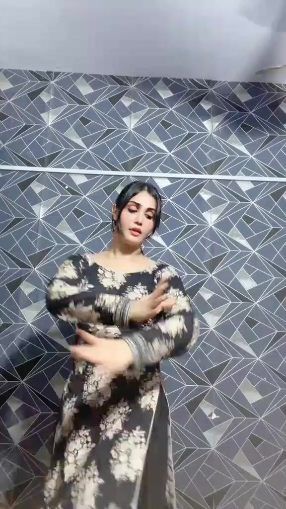 @Zoya dance