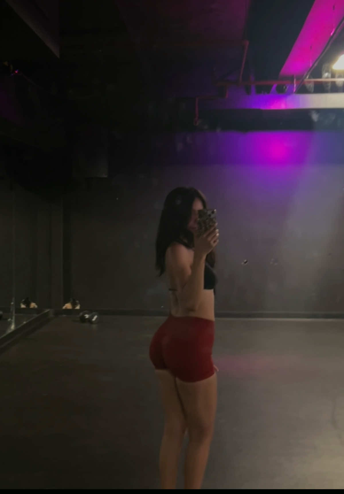 @♱