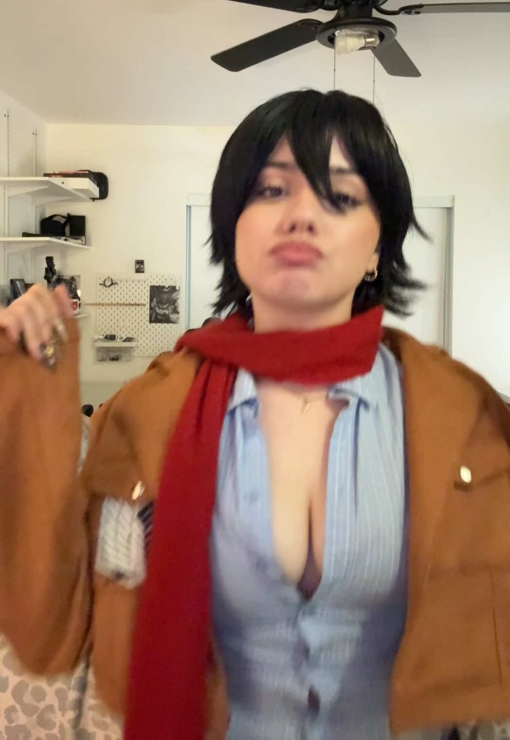 @Amelia🧣
