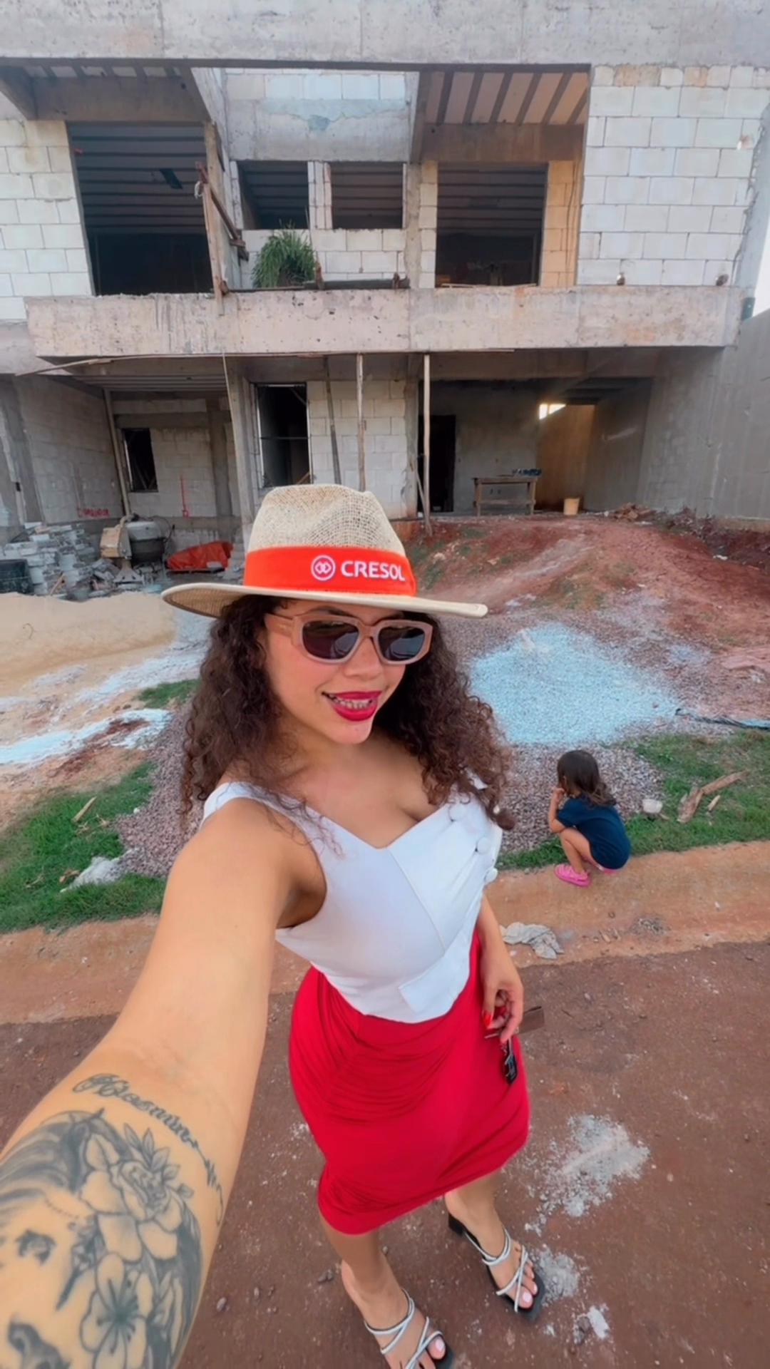 @Flor Bispo