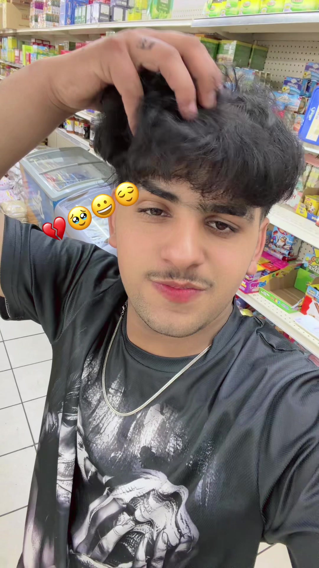 @King 🤴 kunari 💔🥹