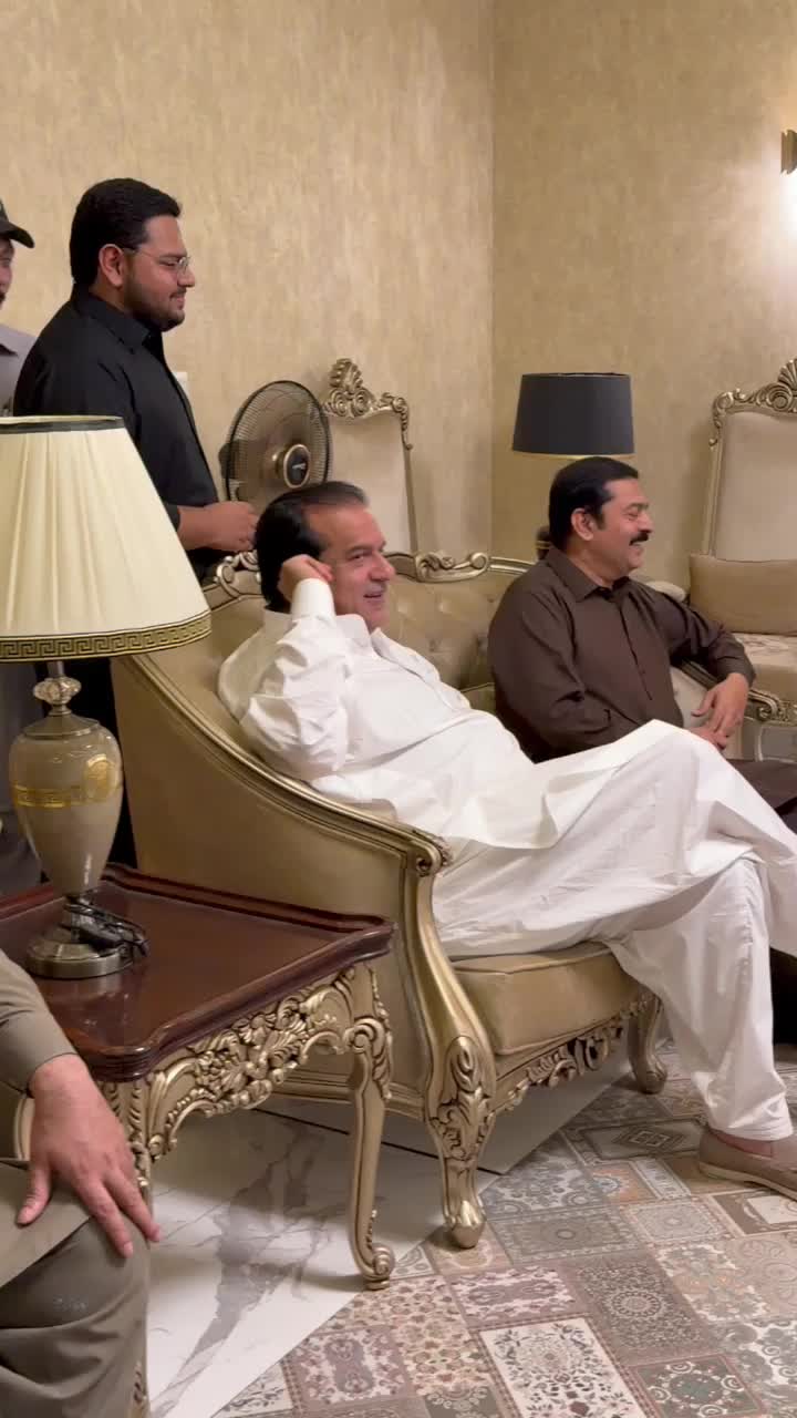 @Farooq Ahmad Bhatti
