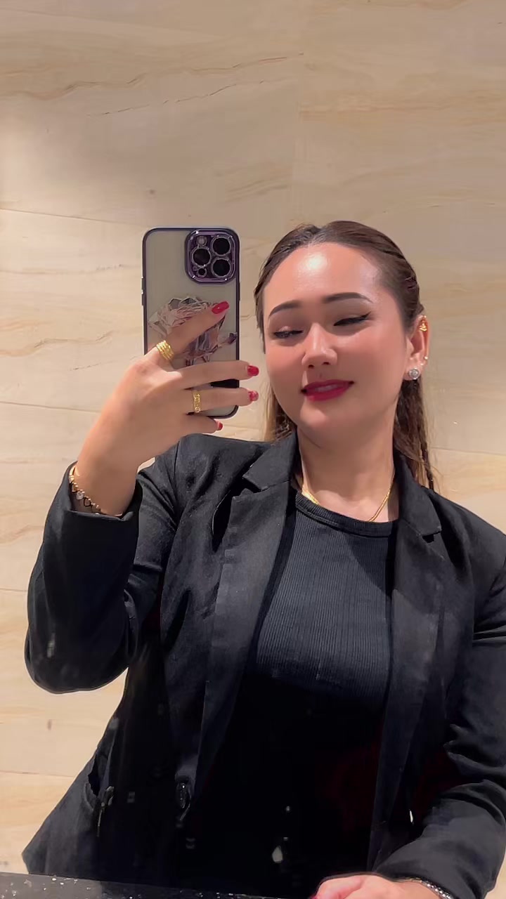 @Sabina queen 👸🥰❤️