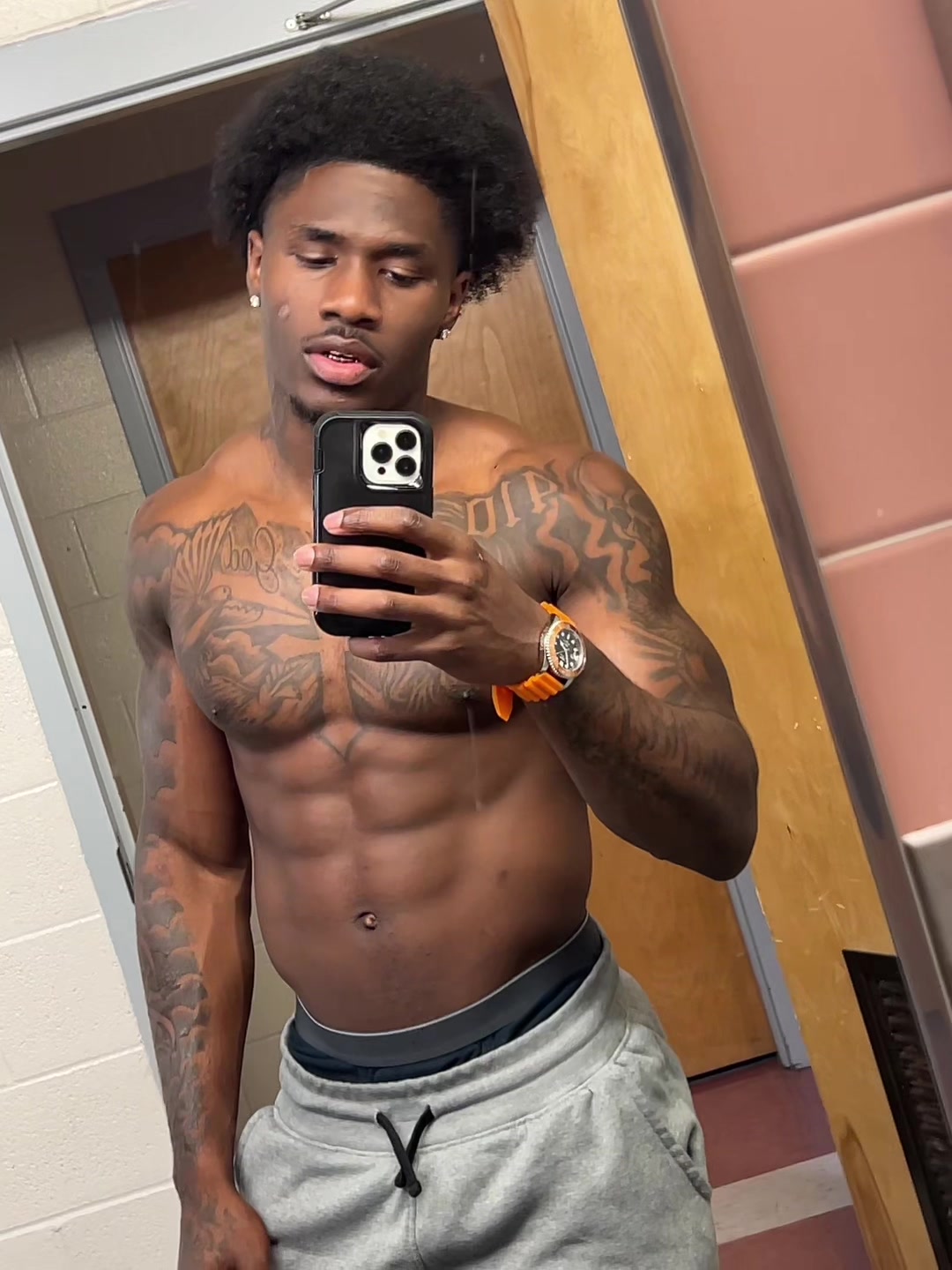 @ockybrova