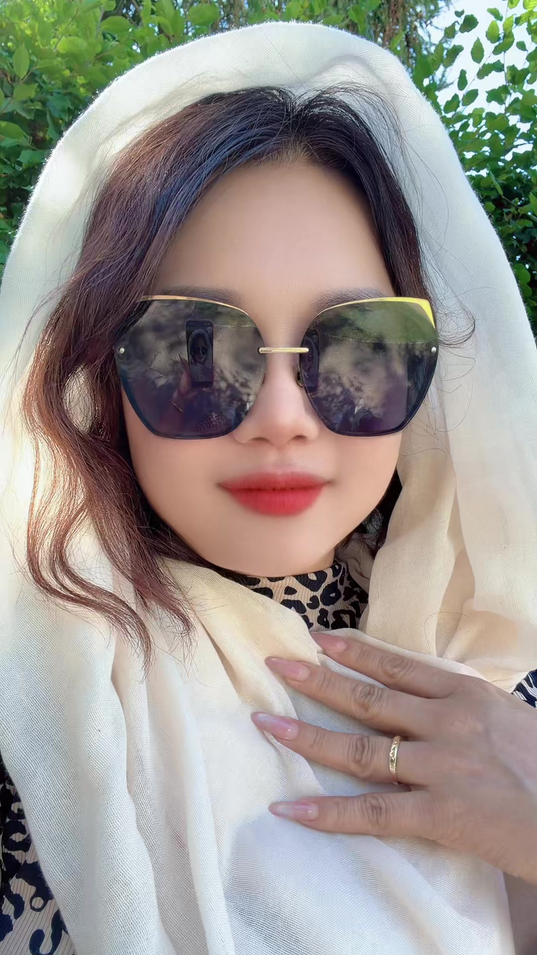 @Hằng Moon 💫