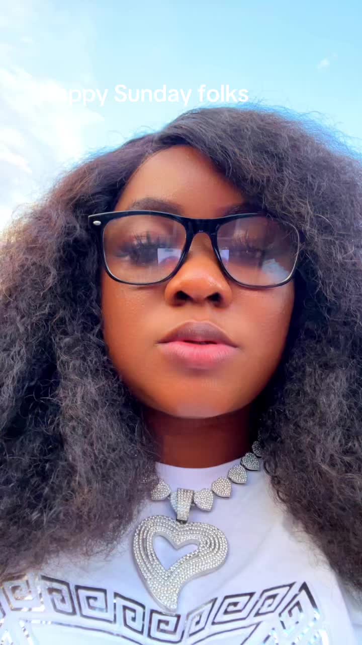 @E&J Fashion 👠👜👓👛👘💇&zwj;♀️