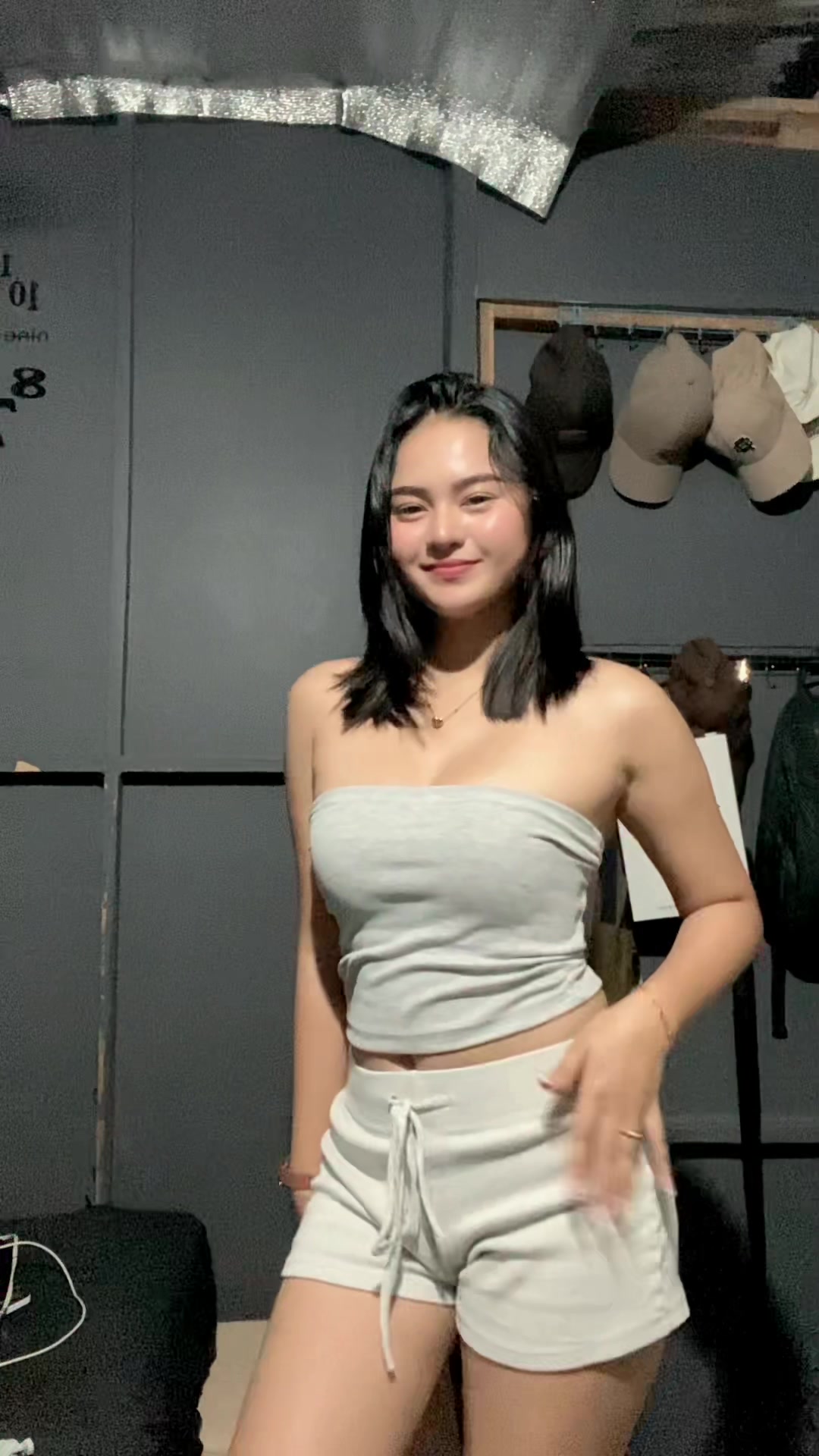 @Ara