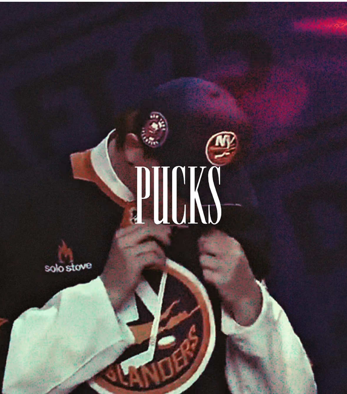 @pucks