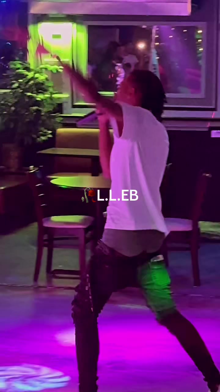 @MOON🌙