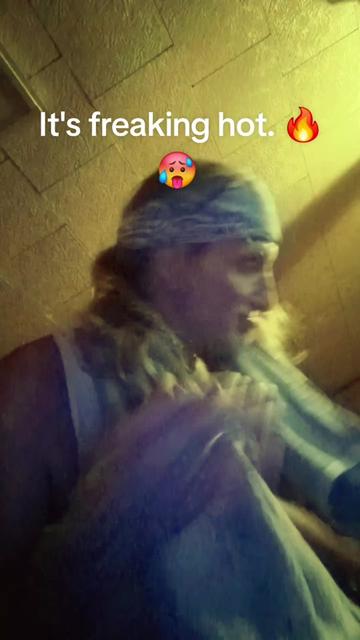 @neednotknow60🎸🎸