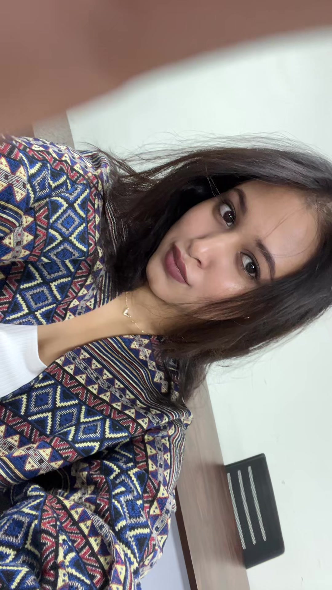 @T