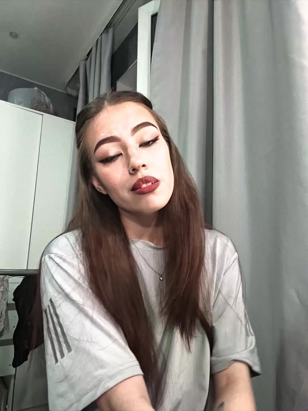@💋𝒩𝒾𝓀𝓀𝒾💋