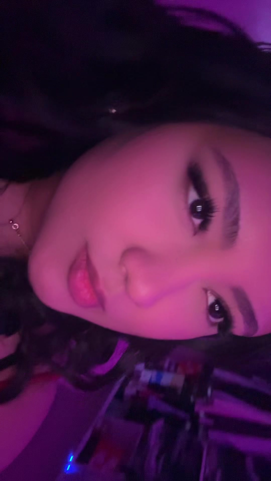 @n_vane2