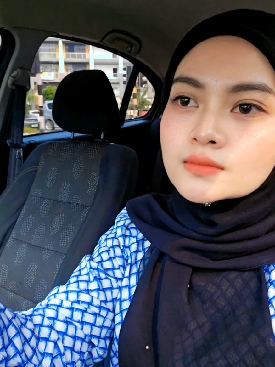 @ꜰ ᴀ ʀ ᴀ ʜ 🖤