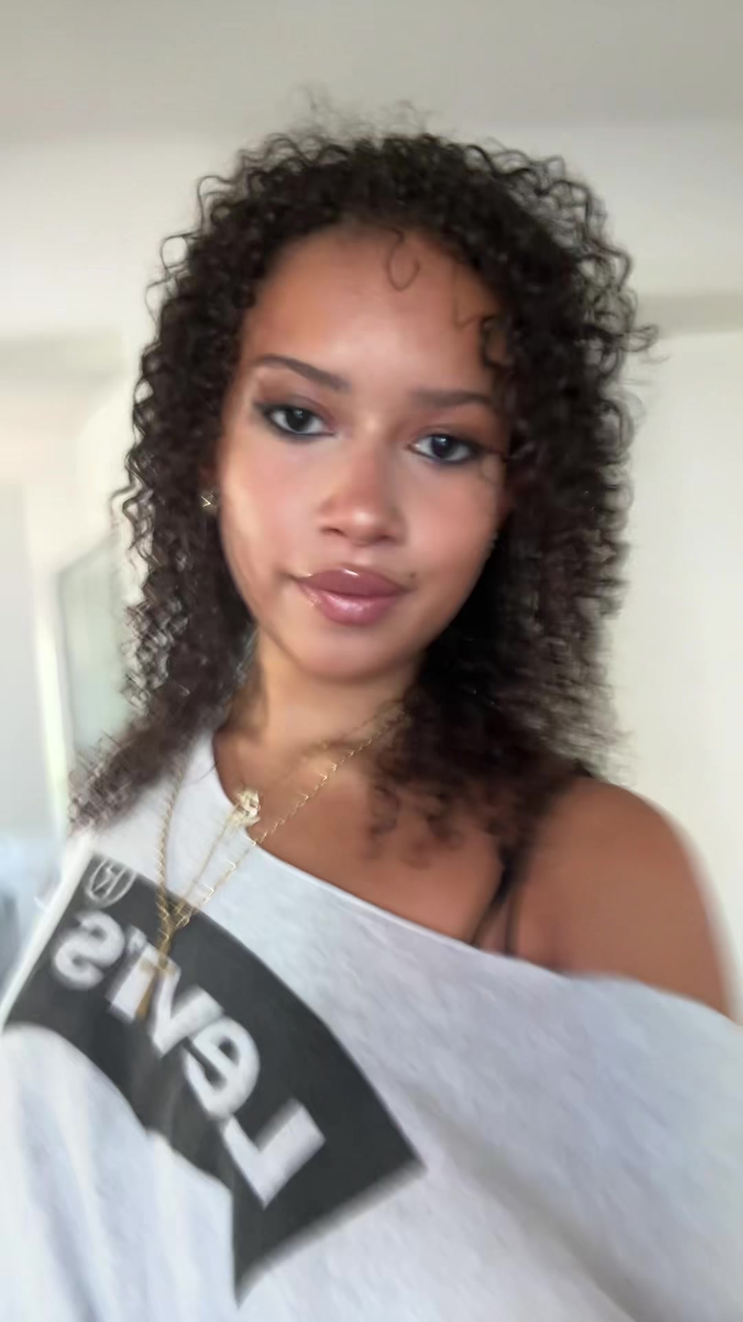 @mysteriousbaddie_123
