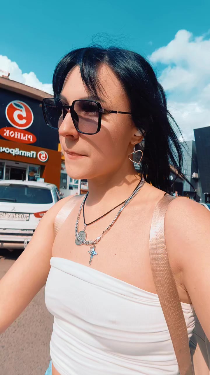 @olyuliskina