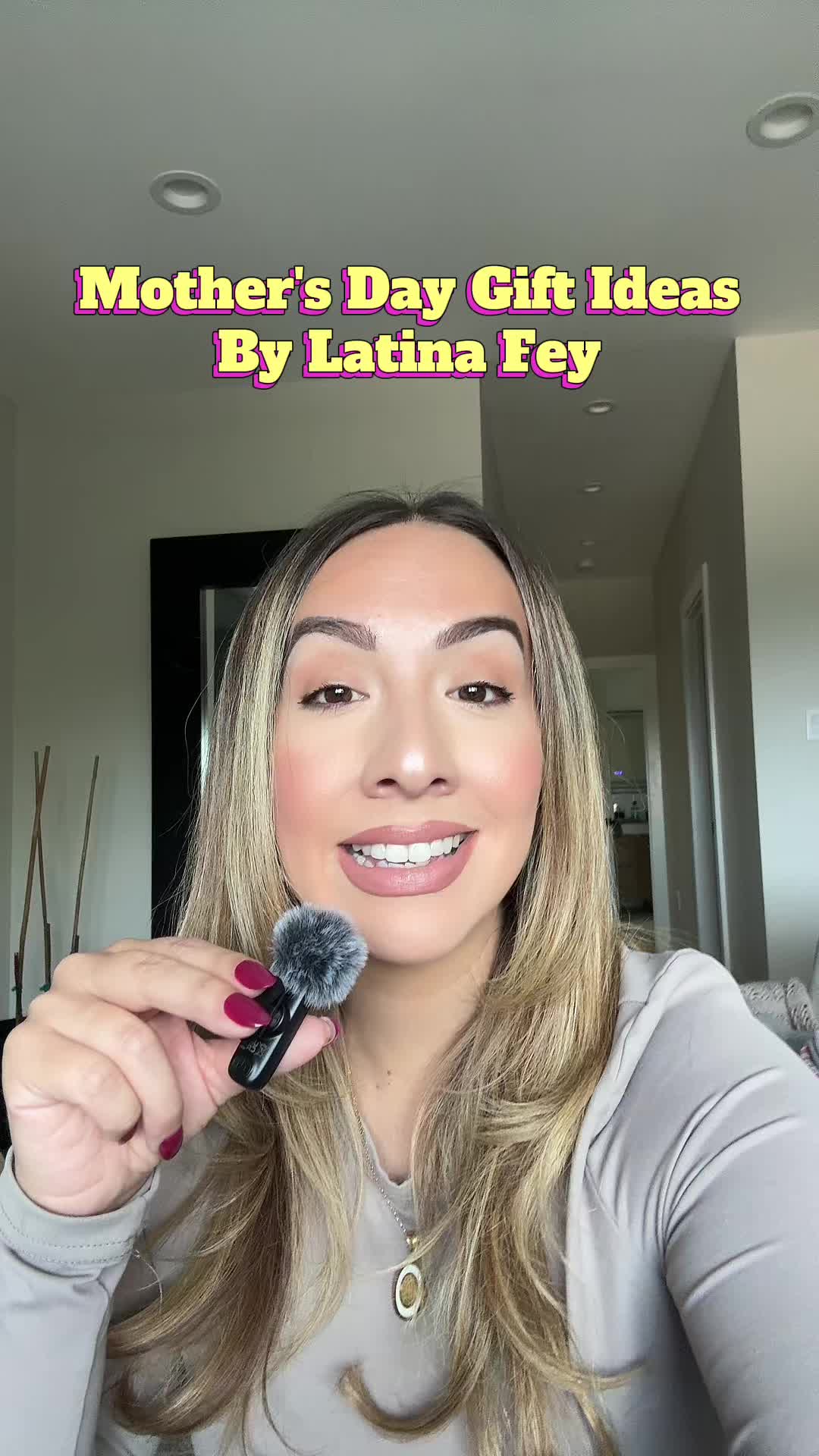 @latina_fey_