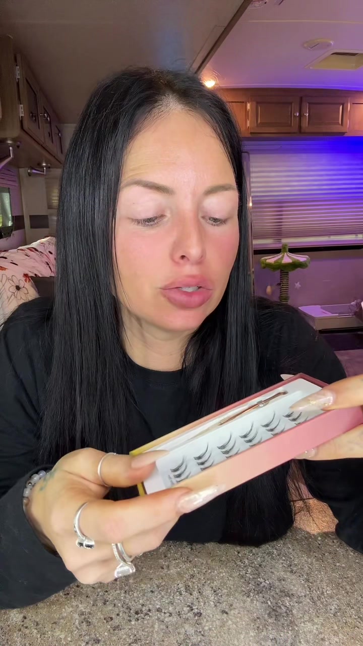 @To0thlessQueen💋