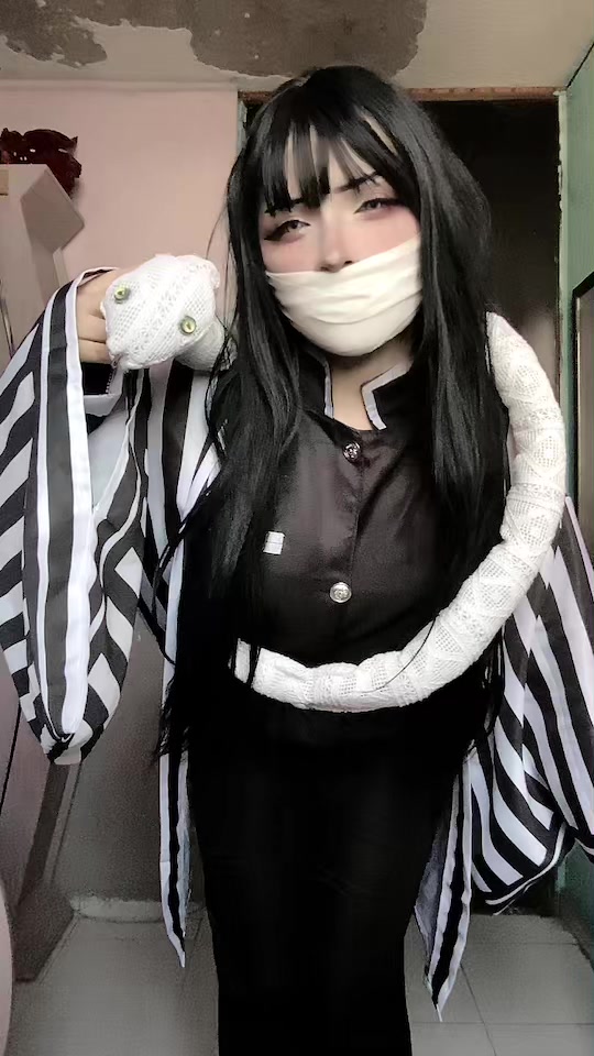 @Eli Oyuki
