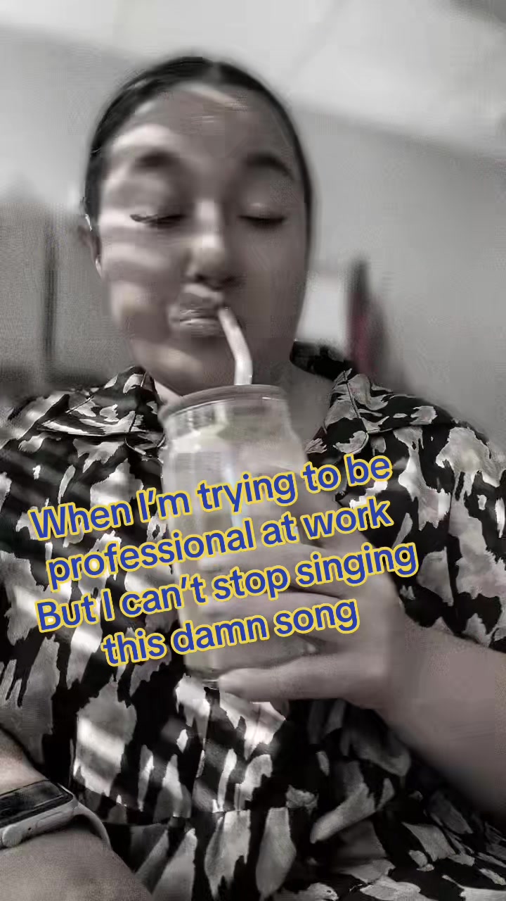 @Jessica Ren&eacute;e