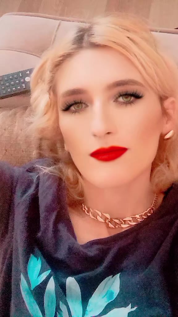 @SİDNEY💛❤️🩵