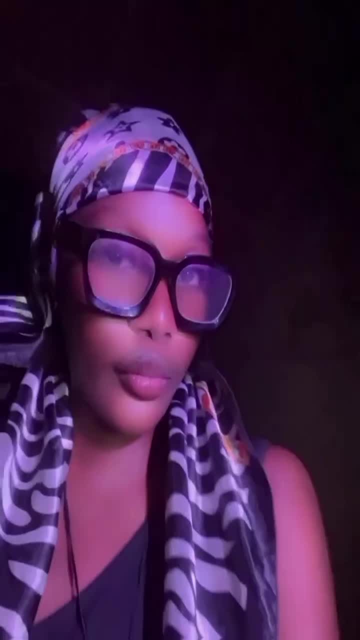 @Pretty annie❤️🩹🤍🥲😋