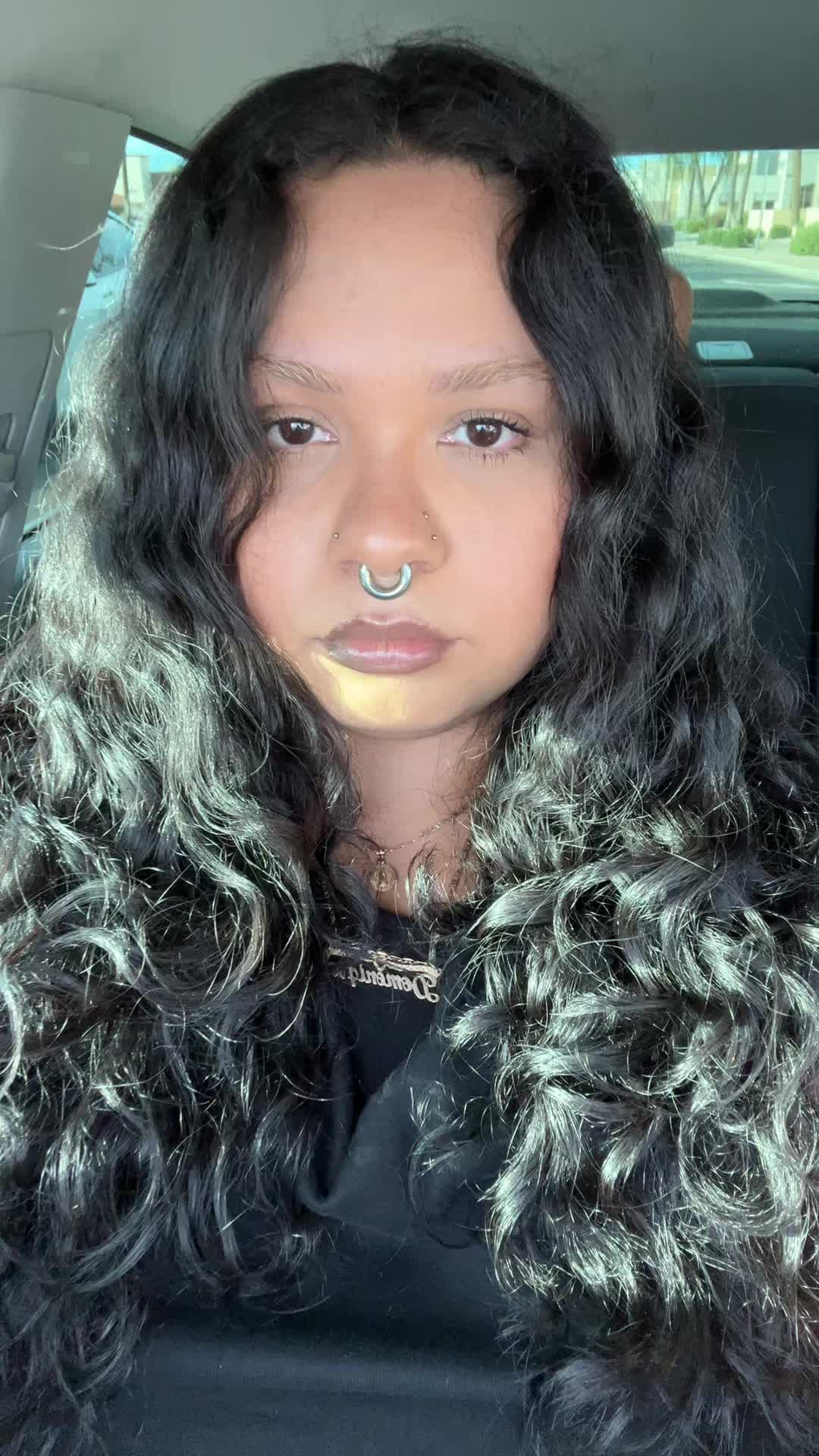 @Domonique