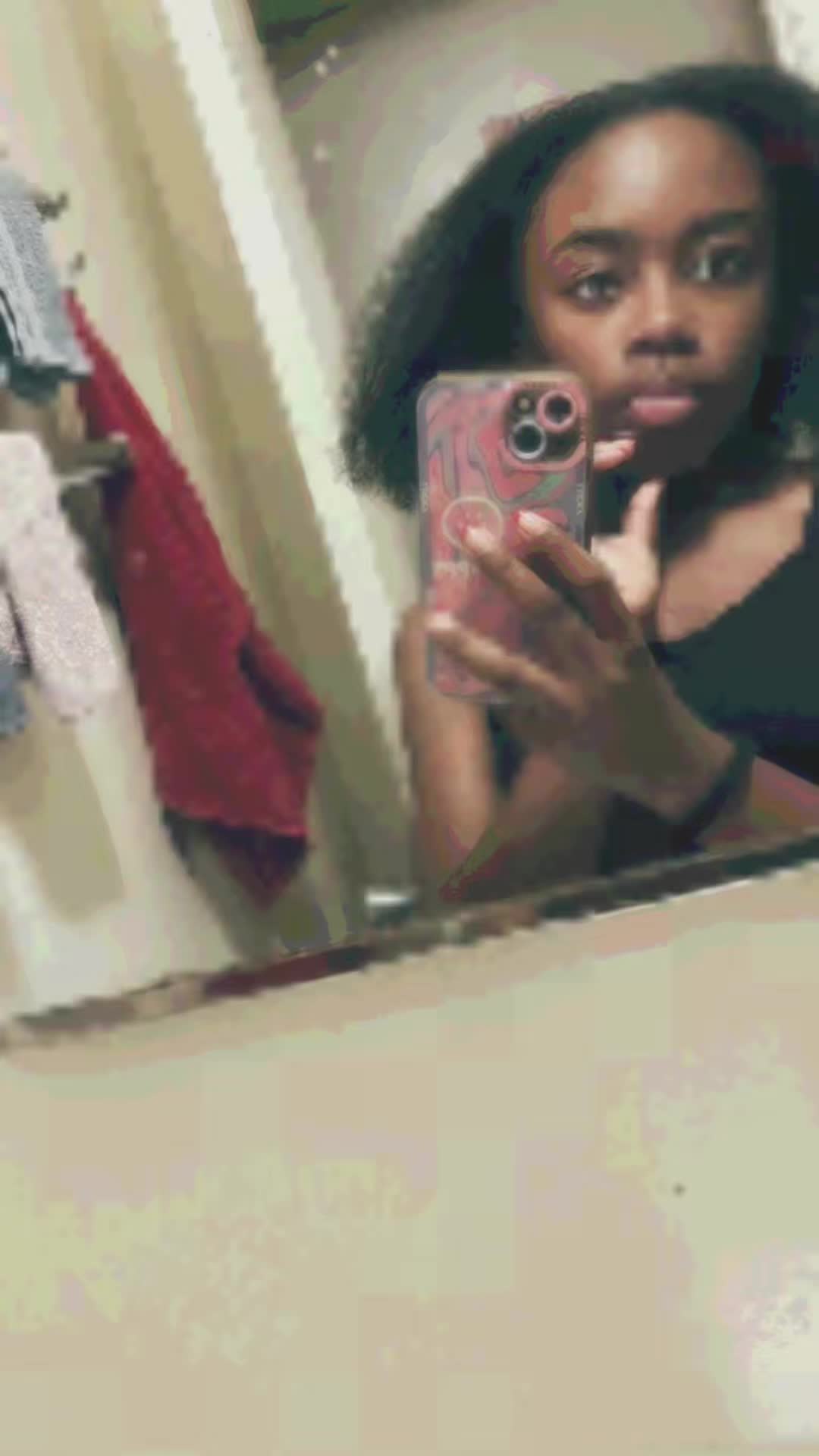 @Babygirl_riah