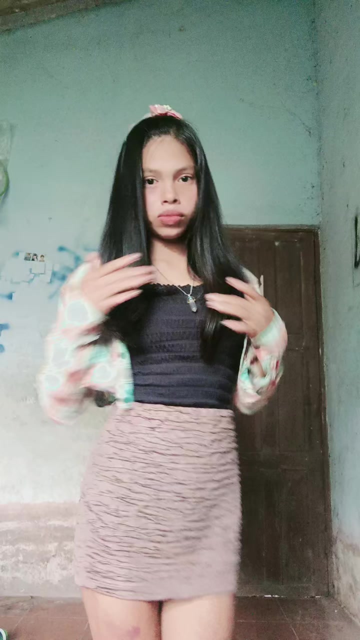 @😊 Adriana 🤗