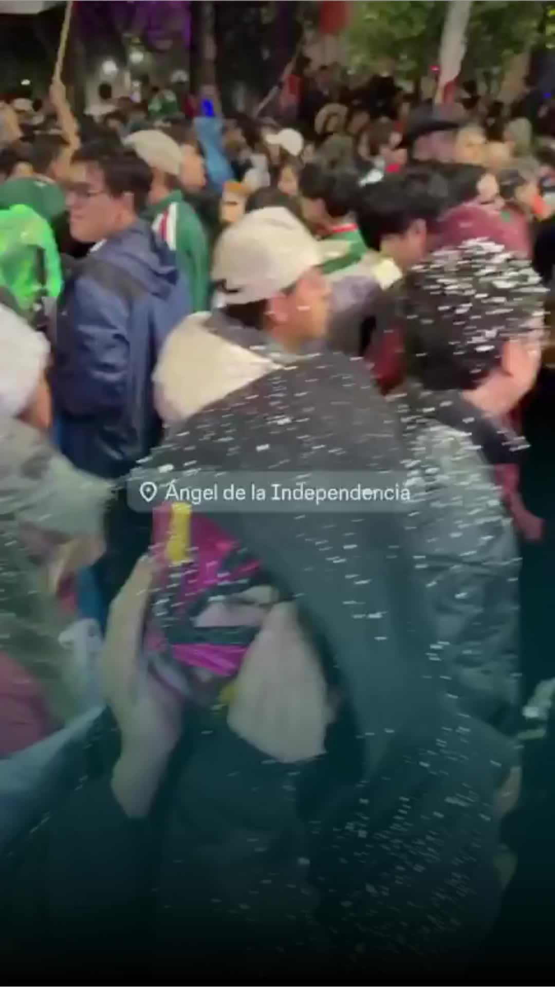@Entre l&iacute;neas