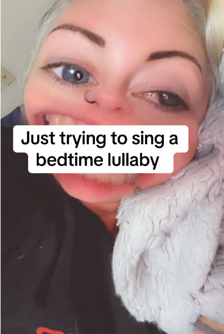 @Kristi ๐ Nicole