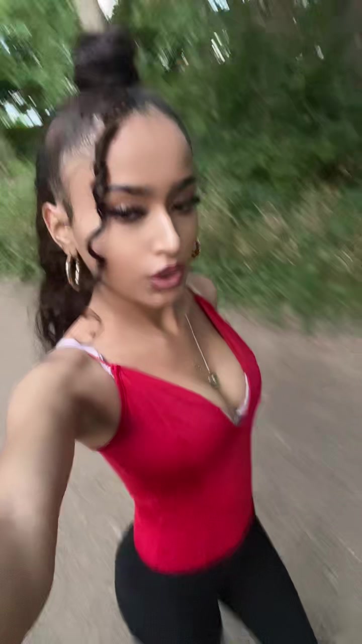 @Maria